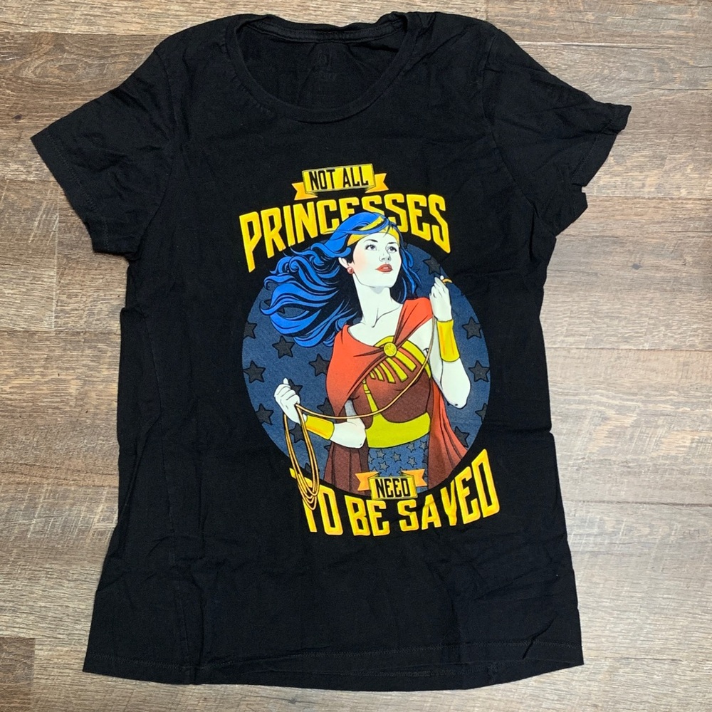 Wonder Woman Black Graphic Tee